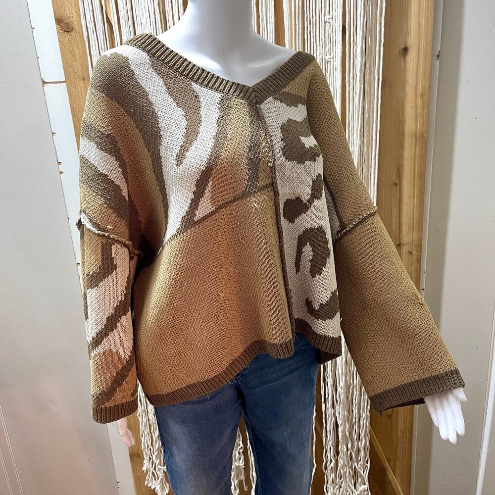 POL Heavy Duty Clothing Animal Print Patchwork Oversized V-Neck Knit Sweater M
